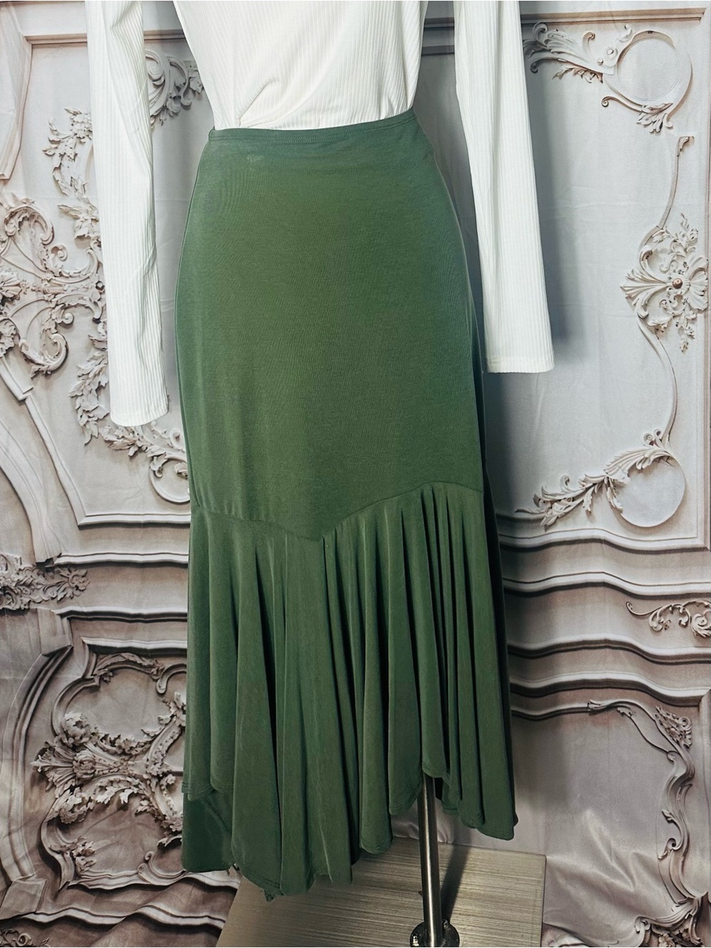 Guess Olive Green Midi Mermaid Hem Skirt - Picture 5 of 6